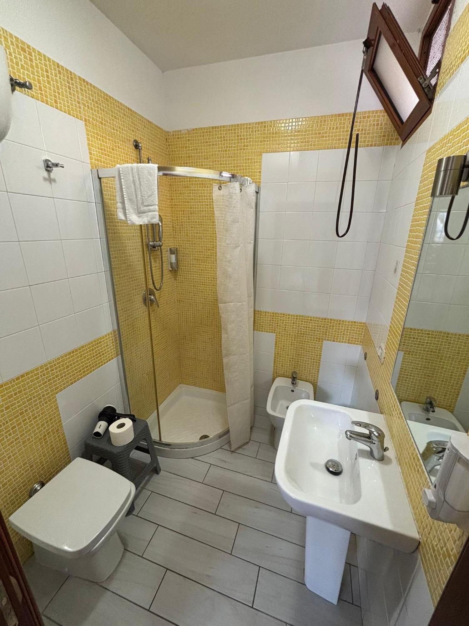 Quadruple Room,1589613458:JPEG