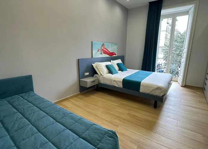 Hotel Hotiday Napoli Astoria